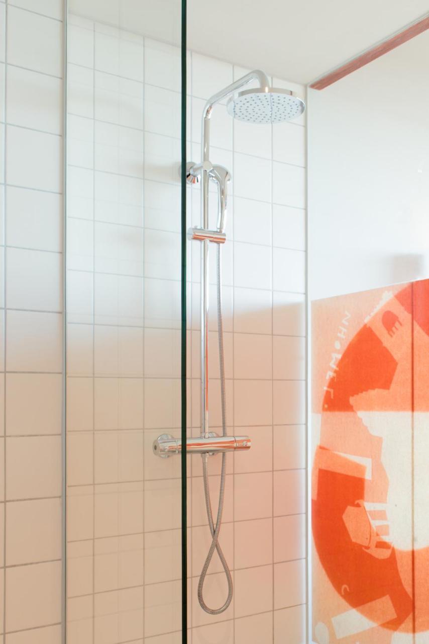 Small Double Room,750667247:JPEG